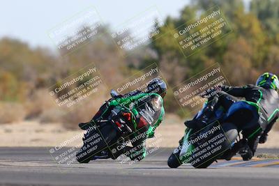 media/Dec-18-2022-SoCal Trackdays (Sun) [[8099a50955]]/Turn 7 Backside (1125am)/